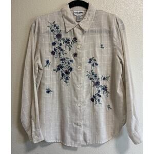 VTG Alfred Dunner Size 8P Embroidered Floral Button Down Shirt-Cottagecore Linen